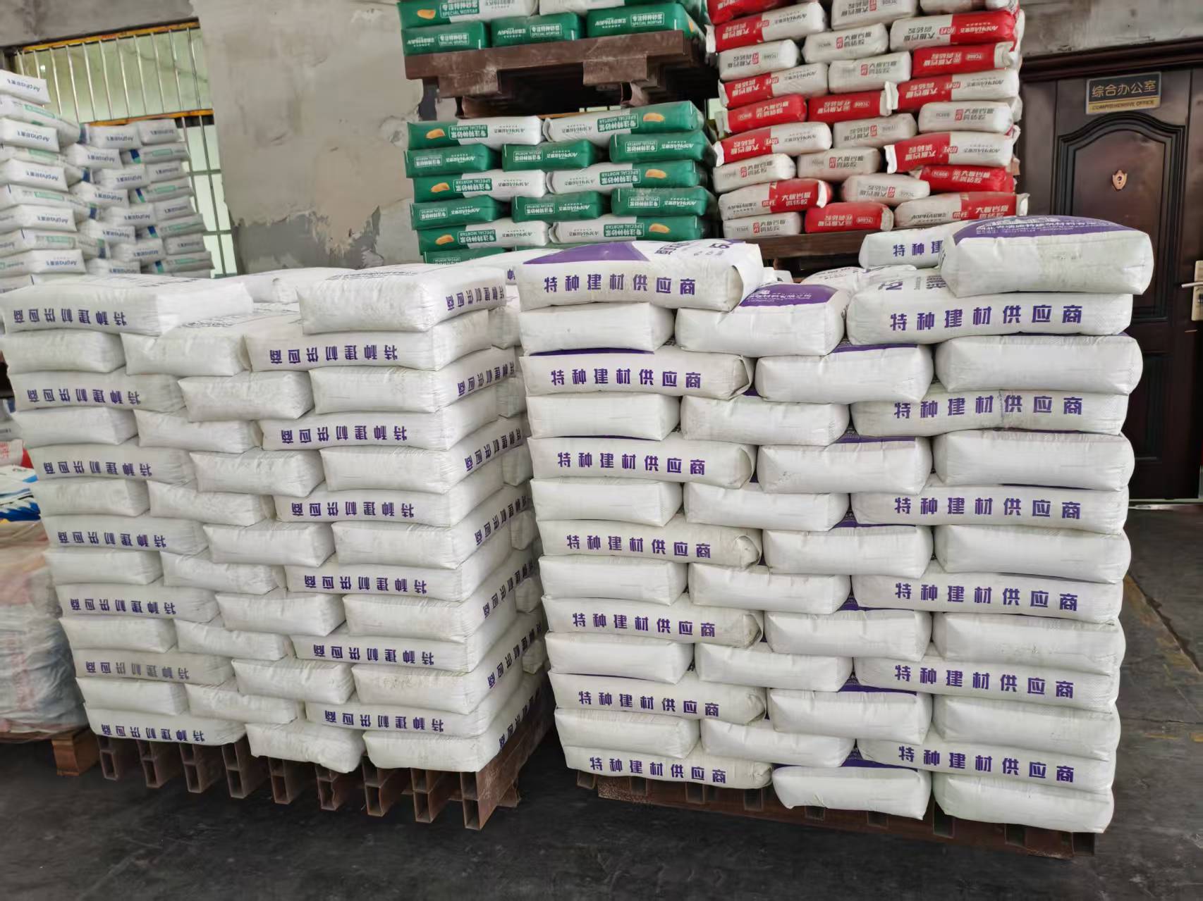 德化拱顶带模注浆料